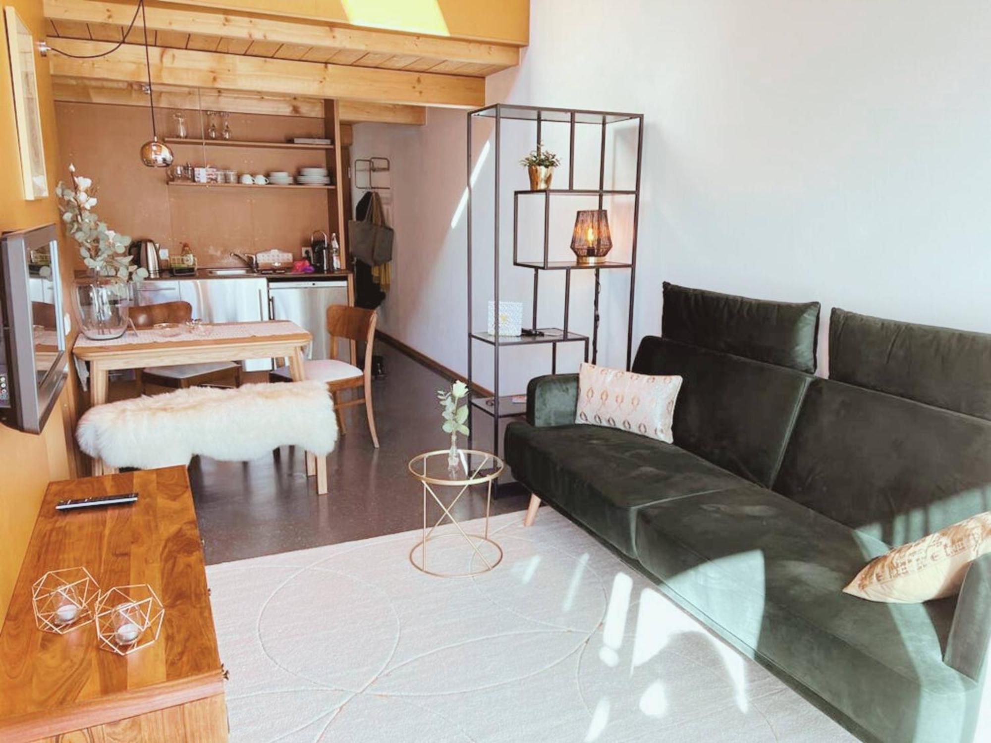 Seeglueck Seegold - Moderne Maisonette-Wohnung Mit Balkon Und Parkplatz In Seenaehe In Konstanz-Dingels-Dorf Zewnętrze zdjęcie